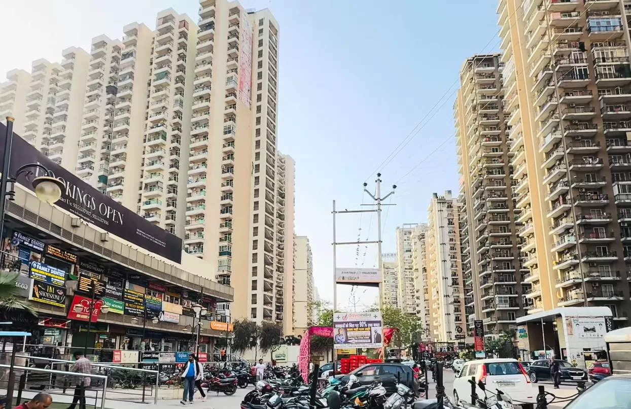 Gaur City 14th Avenue 2/3 BHK Apartments Noida Extension